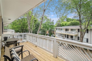 1990 Wellbourne Drive Northeast #7 Dr NE Unit 7, Atlanta, GA 30324