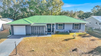 4093 Waycross Place, Chipley, FL 32428