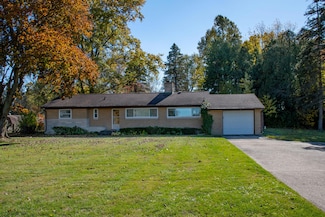 3350 W Bertrand Rd, Niles, MI 49120