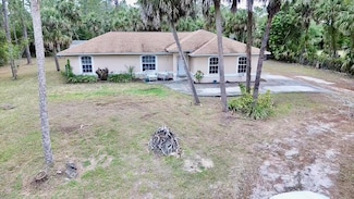 681 19th St SW, Naples, FL 34117