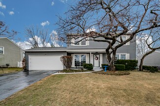 1617 Warbler Dr, Naperville, IL 60565