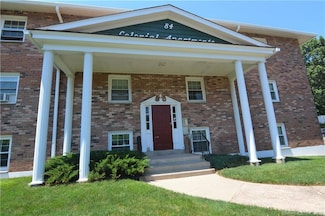 84 S Broad St Unit 201, Meriden, CT 06450