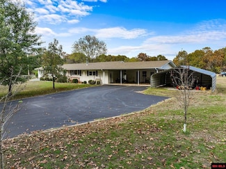 83 Steele Hill Ln, Mountain Home, AR 72653