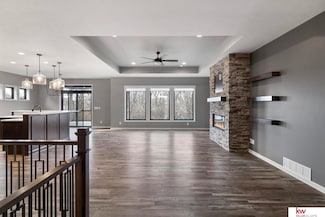 10302 S 207th St, Gretna, NE 68028