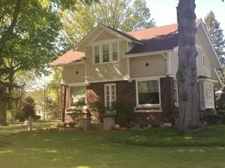 1317 Garfield Ave, Aurora, IL 60506