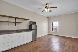 5753 W Glendale Ave Unit 206, Glendale, AZ 85301