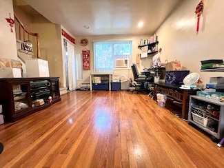 220- 34 67th Ave Unit Duplex, Oakland Gardens, NY 11364