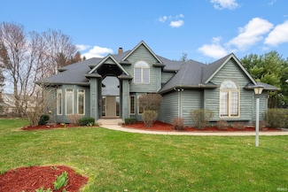 51570 Bluffside Ct, Granger, IN 46530