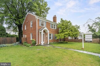 5712 Beech Ave, Bethesda, MD 20817