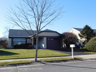 19 Marston Row, Manchester, NJ 08759