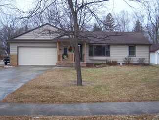 1107 Park Ave, Morris, MN 56267