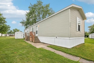 4726 Harrow Ct, Sterling Heights, MI 48310