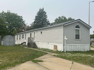 666 S Bluff #818 St, South Beloit, IL 61080