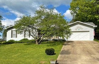 2701 Ginger Dr, West Plains, MO 65775