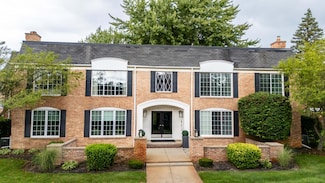 150 E Long Lake Rd, Bloomfield Hills, MI 48304