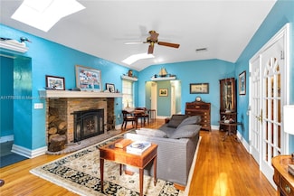 4160 Lybyer Ave, Miami, FL 33133