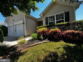 35 Mayfaire Cir, Westampton, NJ 08060