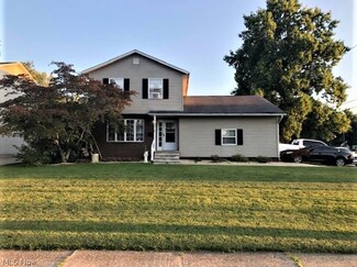 2234 W 9th St, Ashtabula, OH 44004