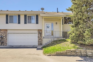 3803 Laurel Ct, Saint Paul, MN 55122