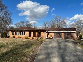 3584 Bittersweet Dr, Jasper, IN 47546