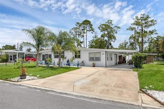 1025 Capella Dr, Tavares, FL 32778
