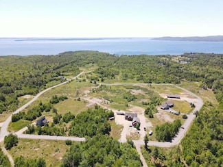 39 Sandy Ridge Ln, Searsport, ME 04974