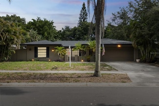 2199 Blue Tern Dr, Palm Harbor, FL 34683