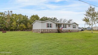 111 Old Railroad Rd, Erath, LA 70533
