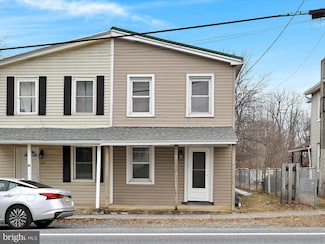 52 N Sheridan Rd, Newmanstown, PA 17073