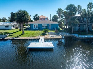 3291 Minnow Creek Dr, Hernando Beach, FL 34607