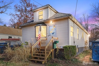 1809 W 4th St, Piscataway, NJ 08854