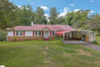 1133 Mile Creek Rd, Pickens, SC 29671