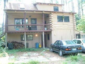 110 Dolphin Dr, Manteo, NC 27954