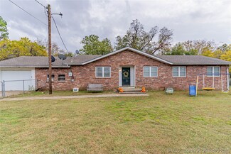 24200 W 261st St S, Bristow, OK 74010