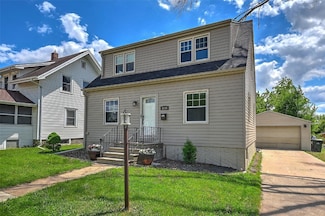 1139 H Ave NE, Cedar Rapids, IA 52402