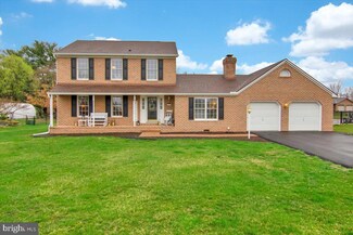 17910 Daisy Dr, Hagerstown, MD 21740