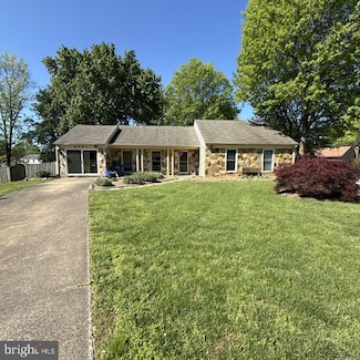 4341 Rock Creek Rd, Alexandria, VA 22306