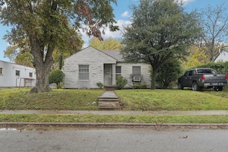 117 NE 29th St, Grand Prairie, TX 75050