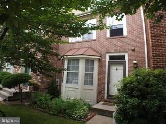 8022 Green Valley Ln, Owings Mills, MD 21117