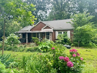 1419 Richland Dr, Charlotte, NC 28205