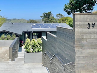 39 Midway Ave, Mill Valley, CA 94941