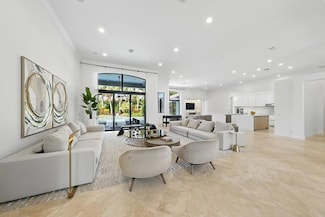 2454 Provence Ct, Weston, FL 33327
