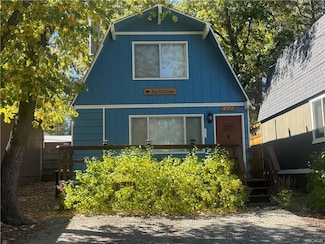 672 Holmes Ln, Sugar Loaf, CA 92386