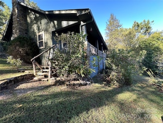 16 Osborn Knob Rd, Marion, NC 28752