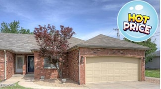 202 W Briarbrook Ln, Carl Junction, MO 64834