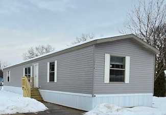 3214 Pinebrook St Unit 165, Muskegon, MI 49444