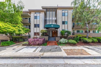 360 Vernon St Unit 209, Oakland, CA 94610