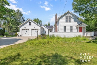 3 Woodward Ln SE, Grand Rapids, MI 49506