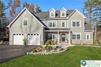 117 Chinaberry Way, Kunkletown, PA 18058