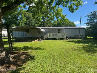 118 Apache Rd, Harrellsville, NC 27942